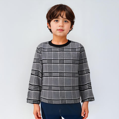 Little London Tee – Classic Check Edition 🕴️
